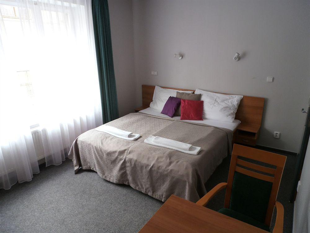 Hotel u České koruny Hradec Králové Extérieur photo
